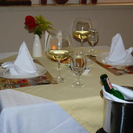 ホテル アタエル 3*