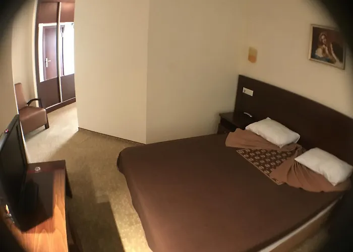 Hotel Ataer 3*