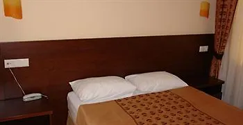 فند أتيار فندق
